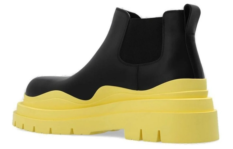 Shop Bottega Veneta Chelsea Boot 'Hitam Kuning' 630281VBS501335