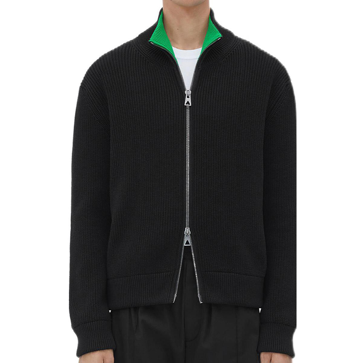Bottega Veneta FW22 Black Ribbed Zip-Up Knitted Sweater 731748V2MQ01000