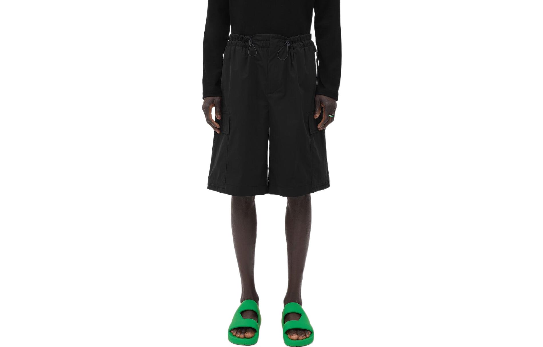 Bottega Veneta FW22 Monochrome Drawstring Relaxed Shorts Black 708931V1LE01000