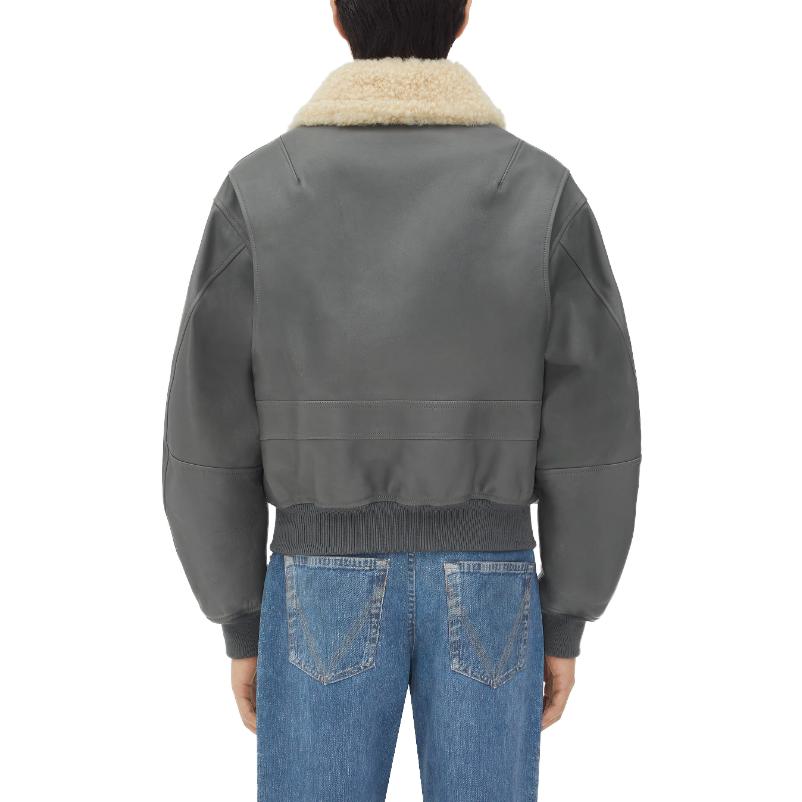 Shop Bottega Veneta FW23 灰色皮革夾克外套附拉鍊與側口袋 723184V2JI01270