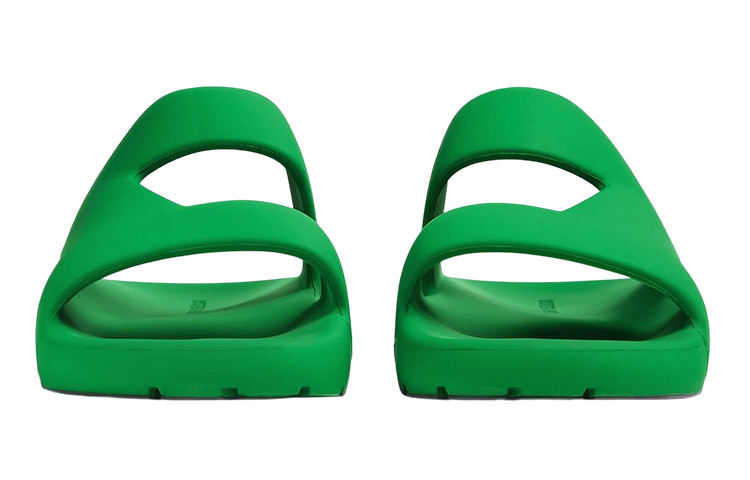 Lookbook ボッテガヴェネタ ジェルラバーサンダル ''パラキート'' 690103-V11T0-3708