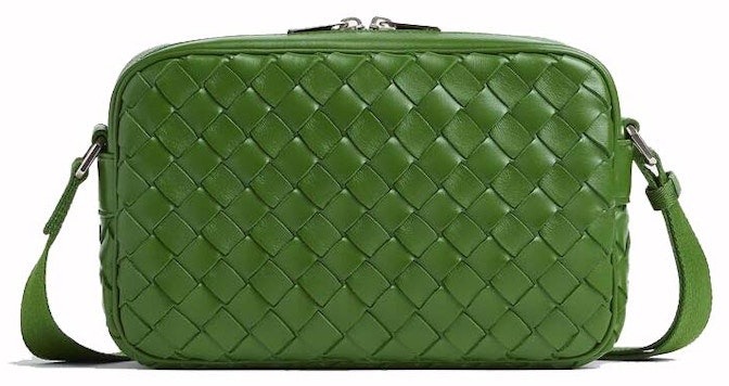bottega-veneta-intrecciato-leather-crossbody-avocado