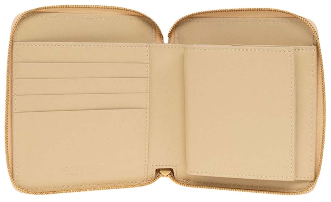 보테가 베네타 인트레치아토 가죽 지갑 포리지
Lookbook 보테가 베네타 인트레치아토 가죽 지갑 포리지