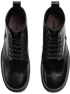 Bottega Veneta But Kulit Brogue Lace-Up Ankle 'Hitam' 730260V20V01000 Order Bottega Veneta But Kulit Brogue Lace-Up Ankle 'Hitam' 730260V20V01000