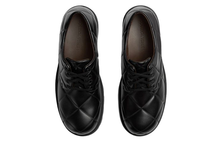 Shop Bottega Veneta 黑色皮革系带乐福鞋 709000V02X01000