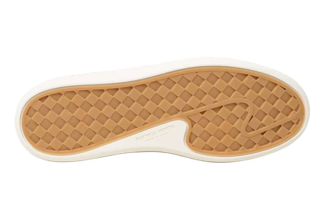 Purchase Bottega Veneta葆蝶家 皮革 圓頭套腳厚底 低幫 板鞋 男款 白色
