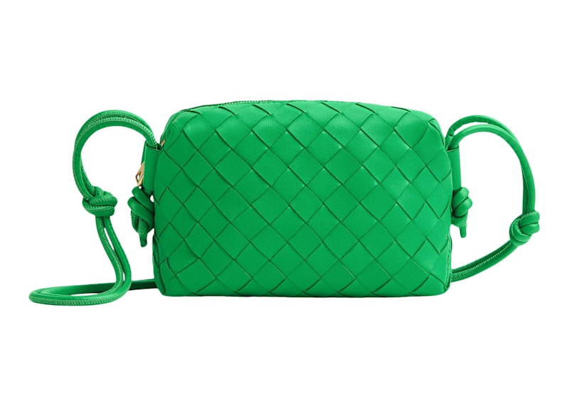 Buy Tas Mini Kamera Bottega Veneta Loop Intrecciato Parakeet