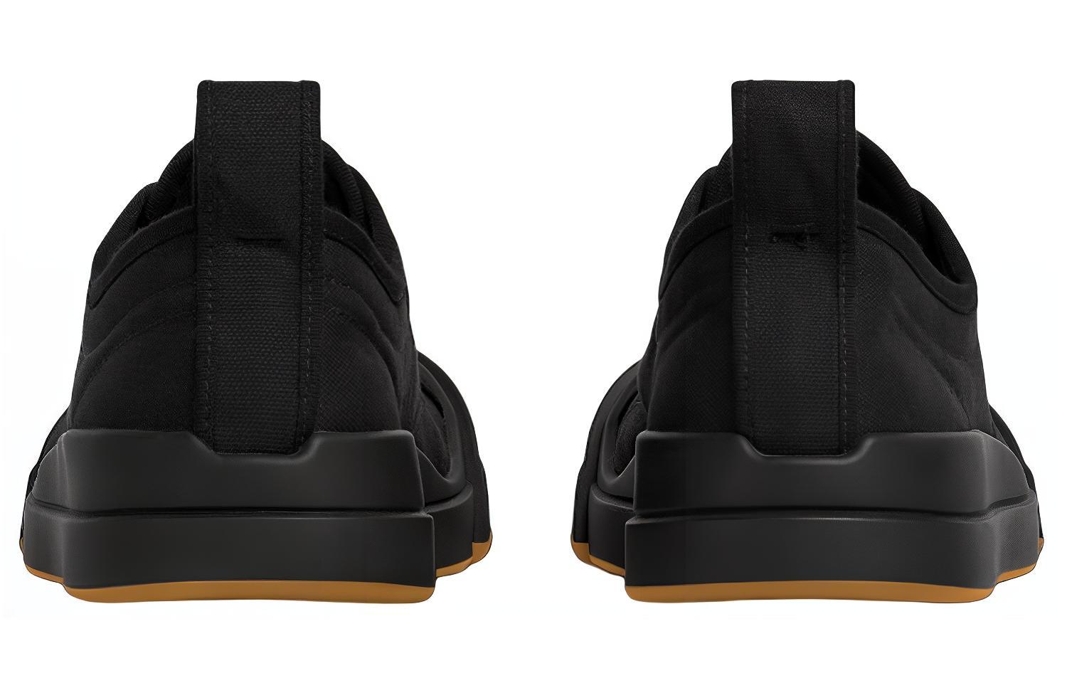 Shop Zapatillas Bottega Veneta Low-Top 'Lona Negra' 741360V2R101000