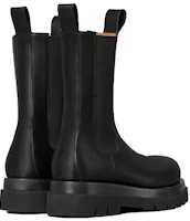 Shop Bottega Veneta But Kasut Boot 'Nero' 592081-VIFH0-1000