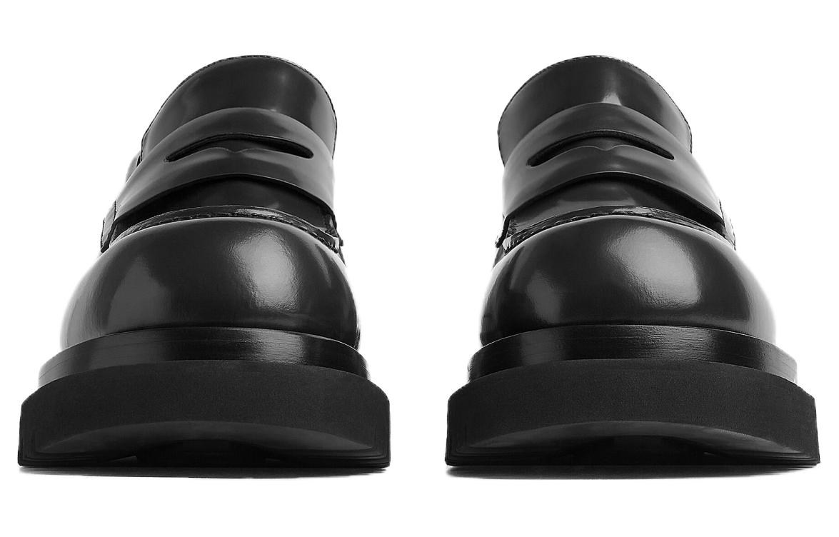 Bottega Veneta Lug Loafer 'Black Leather' 圖 4