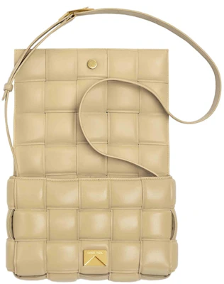 Bottega Veneta Padded Cassette Oren Porridge Lookbook Bottega Veneta Padded Cassette Oren Porridge