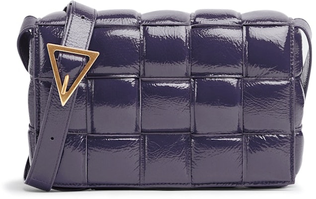 ボッテガ・ヴェネタ パデッドカセット イントレチャート レーズン Buy ボッテガ・ヴェネタ パデッドカセット イントレチャート レーズン