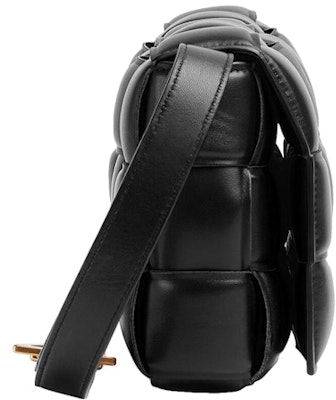 Beg Sandang Sisi Intreccio Padded Bottega Veneta Hitam Order Beg Sandang Sisi Intreccio Padded Bottega Veneta Hitam