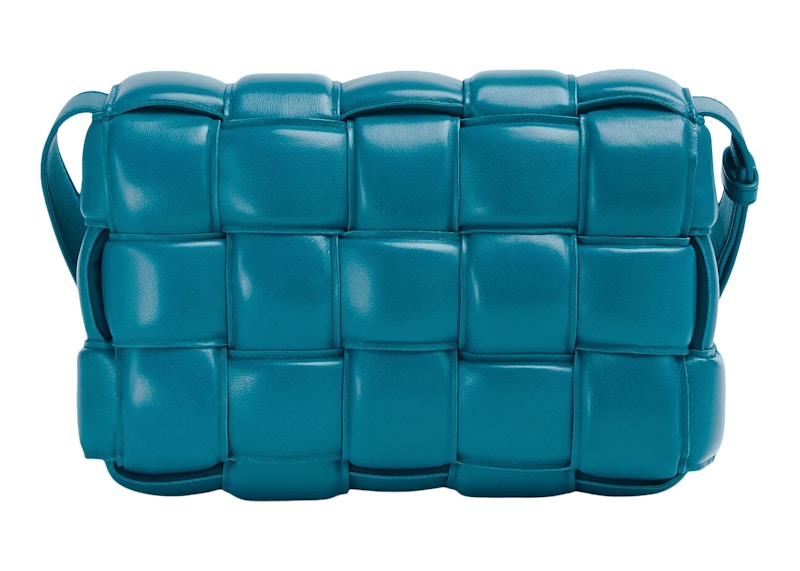 Lookbook ボッテガ・ヴェネタ パデッドイントレッチオカセットクロスボディバッグ マラード