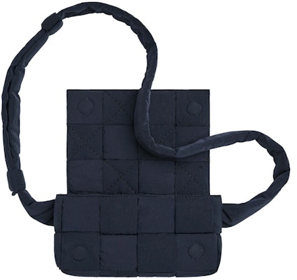 Beg Tali Pinggang Mini Bottega Veneta Padded Tech Cassette Space Lookbook Beg Tali Pinggang Mini Bottega Veneta Padded Tech Cassette Space