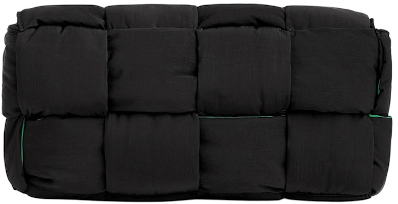 葆蝶家中号科技绗缝编织斜挎包黑色/鹦鹉绿色 Order 葆蝶家中号科技绗缝编织斜挎包黑色/鹦鹉绿色