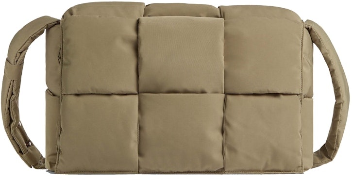 bottega-veneta-pillow-cassette-taupe