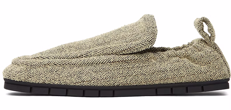 bottega-veneta-plank-herringbone-black-beige-658773-v0-vm-01124