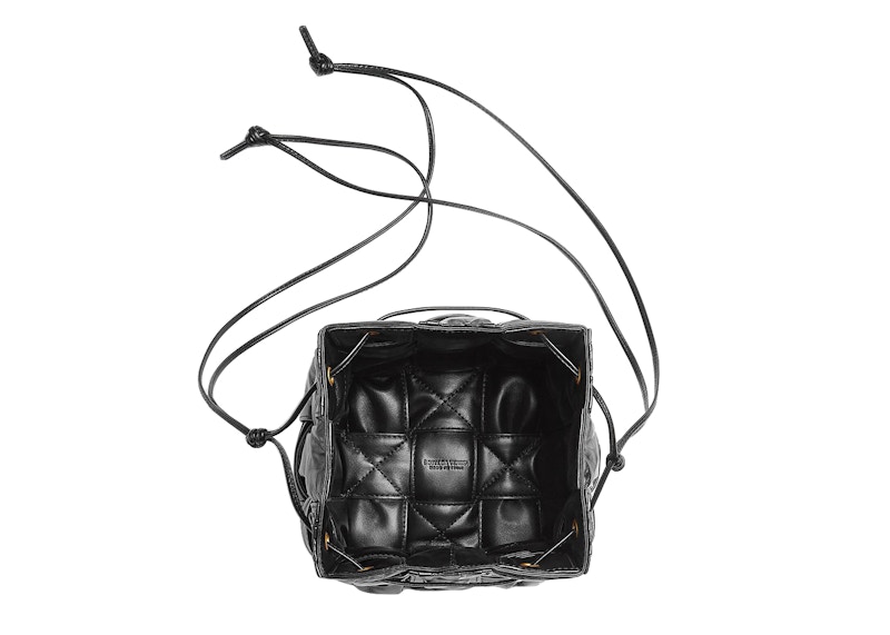 Bottega Veneta Plisse Intreccio Cassette Bucket Crossbody Bag Small Black 圖 3