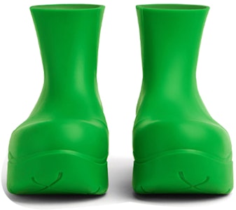 葆蝶家 Puddle '草绿色'靴子 640043-V00P0-3730 Lookbook 葆蝶家 Puddle '草绿色'靴子 640043-V00P0-3730