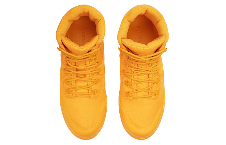 Order ボッテガヴェネタ パドルボンバー「タンジェリン」 667064VBSD77593