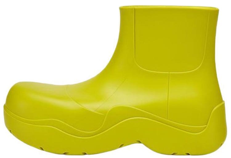 bottega-veneta-puddle-boot-fluorescent-green-640043-v00-p07275