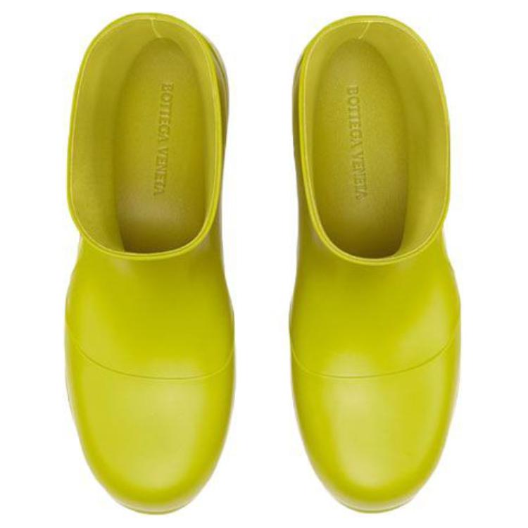 Shop Bottega Veneta Puddle Boot 'Fluorescent Green' 640043V00P07275