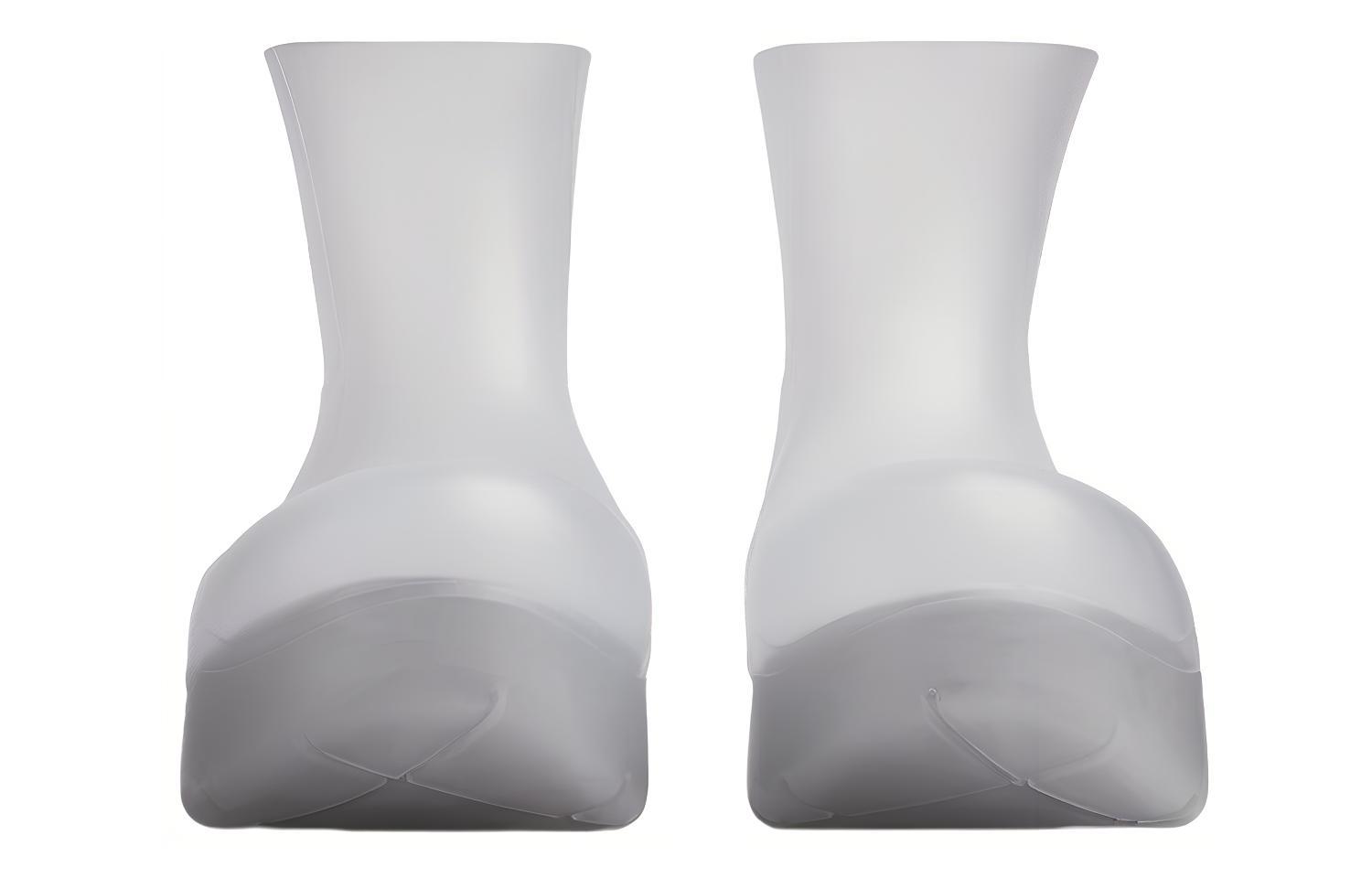 Lookbook 葆蝶家Puddle靴子‘玻璃’ 640043V2AS08344