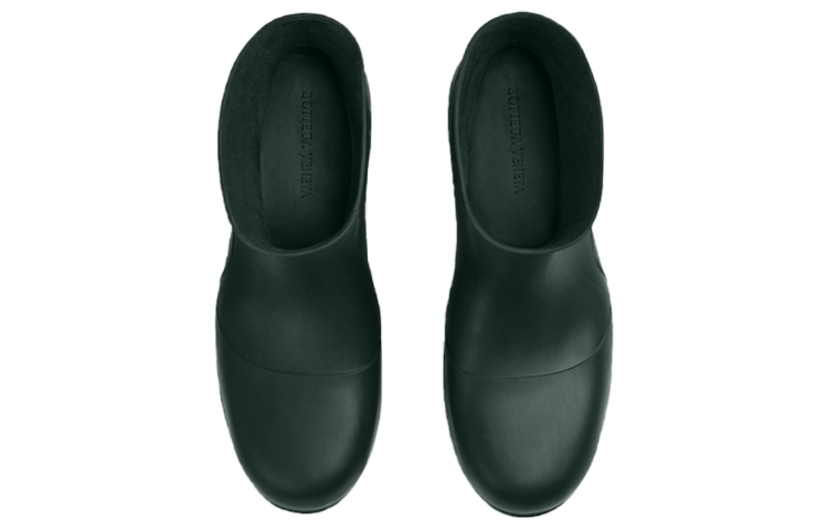 Shop Bottega Veneta葆蝶家 Puddle 雨靴 橡膠 經典 短靴 男款 墨色