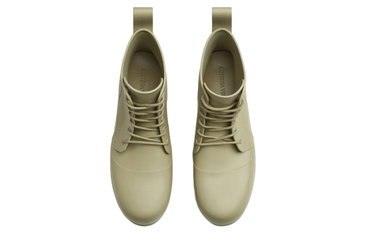 Lookbook Bottega Veneta Puddle Rubber Boot 'Green Fashion Strap' 716201V00P03025
