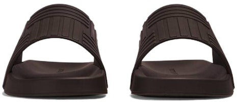 Bottega Veneta 葆蝶家 橡膠 百搭時尚涼拖 深棕色 Shop Bottega Veneta 葆蝶家 橡膠 百搭時尚涼拖 深棕色