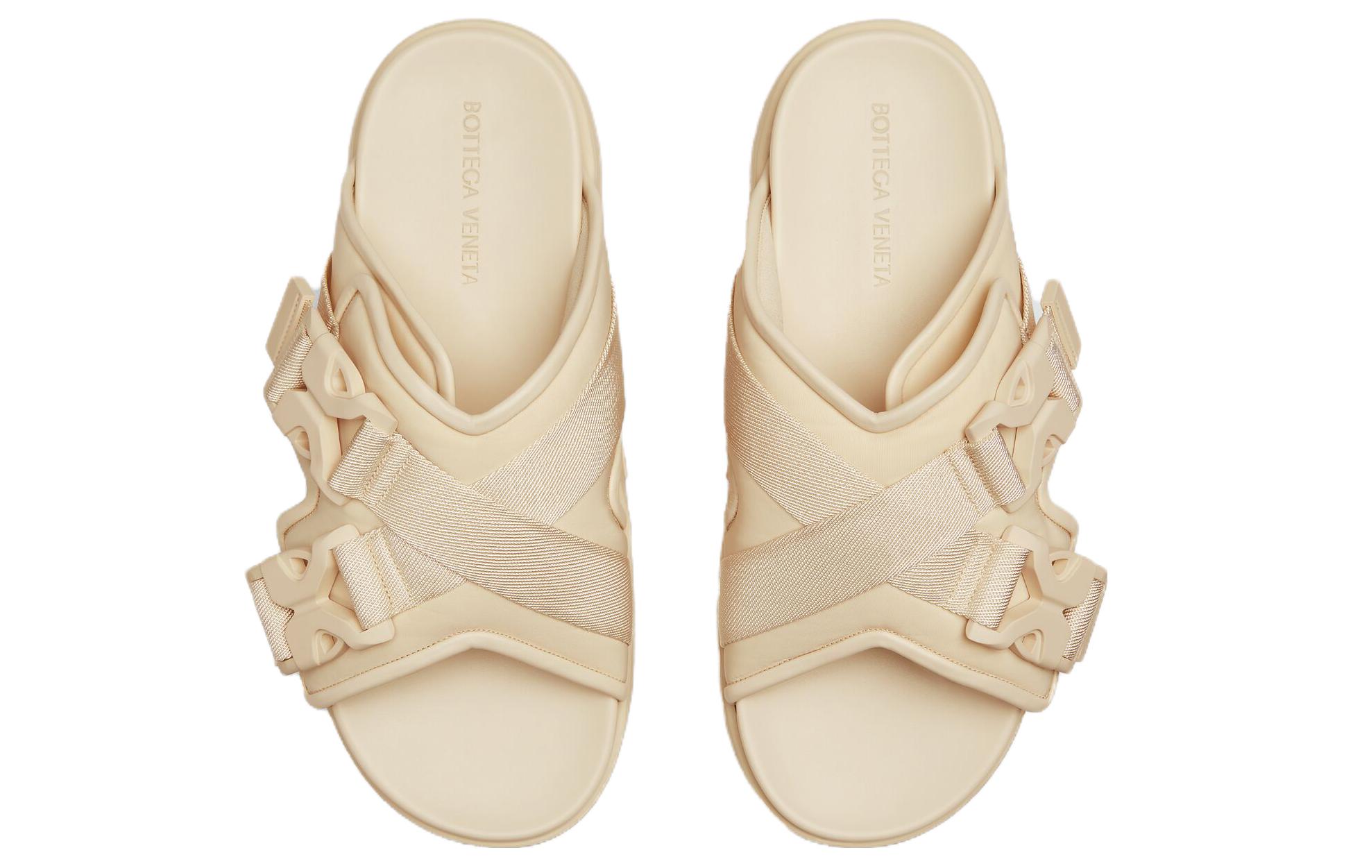 Shop ボッテガ・ヴェネタ スライド「シーソルト」 754218V3C419031