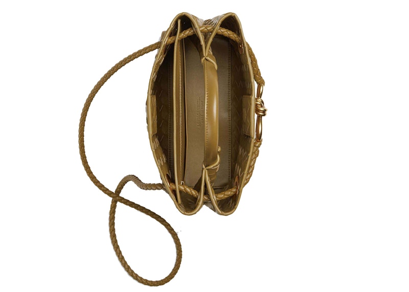 Lookbook ボッテガ・ヴェネタ スモール アンディアーモ エイコーン
