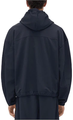 葆蝶家 SS23 拼色拉链夹克 深夜蓝 男士款 725855VKV104246 Lookbook 葆蝶家 SS23 拼色拉链夹克 深夜蓝 男士款 725855VKV104246