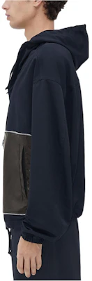 葆蝶家 SS23 拼色拉链夹克 深夜蓝 男士款 725855VKV104246 Shop 葆蝶家 SS23 拼色拉链夹克 深夜蓝 男士款 725855VKV104246