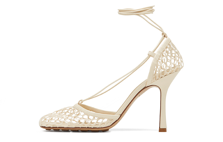 Bottega Veneta Stretch 'Chic Elegant Square-Toe Heels in Beige'
