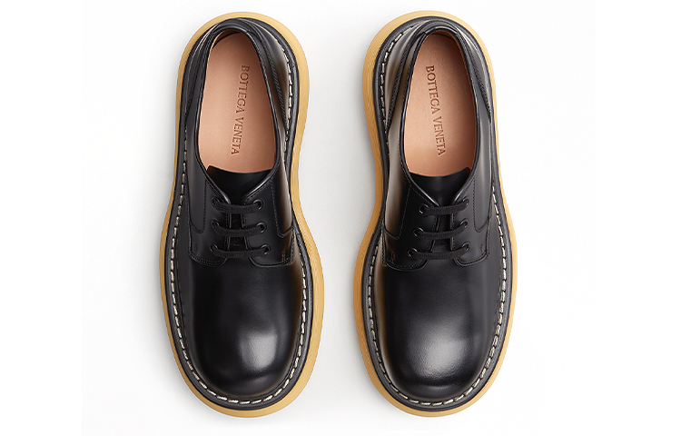 Shop Bottega Veneta 葆蝶家 BV The Bounce 馬丁靴 黑色