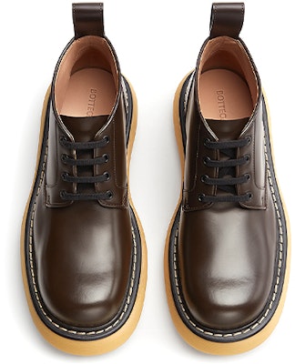 보테가 베네타 스웰 레이스업 앵클 부츠 '에보니' 651256V00H02062 Lookbook 보테가 베네타 스웰 레이스업 앵클 부츠 '에보니' 651256V00H02062