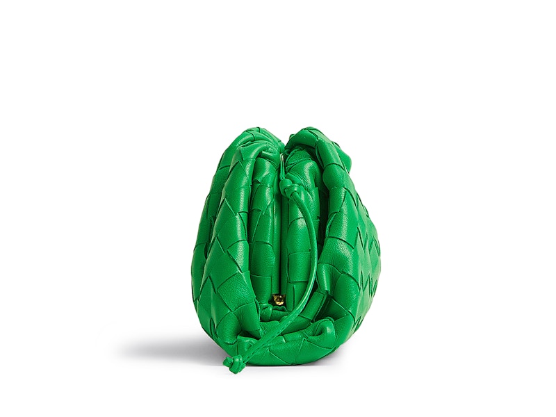 Order 葆蝶家迷你云朵包编织鹦鹉绿