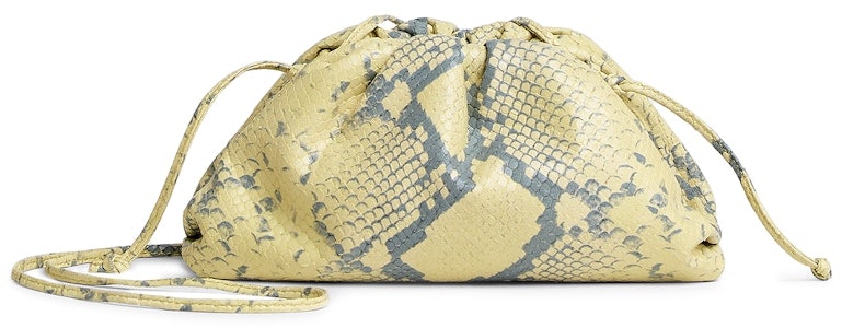 bottega-veneta-the-mini-pouch-snakeskin-print-kiwi-black
