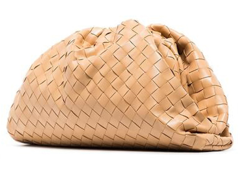 Order Bottega Veneta The Pouch Almendra