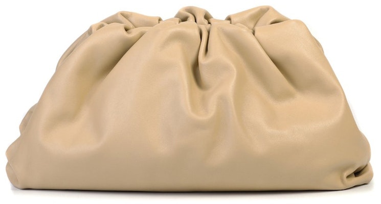 葆蝶家云朵包米色 Order 葆蝶家云朵包米色