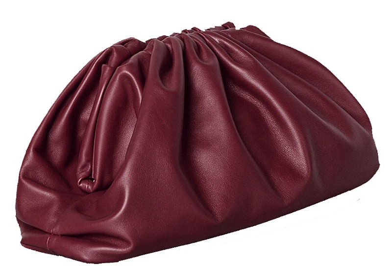 Order Bottega Veneta The Pouch Butter Calf Bordeaux Beg Kulit Lembu Merah-Biru.