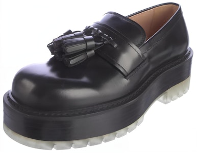 Bottega Veneta Mocasín Plataforma de Cuero con Flecos 'Negro'. 632509VBS301000 Lookbook Bottega Veneta Mocasín Plataforma de Cuero con Flecos 'Negro'. 632509VBS301000