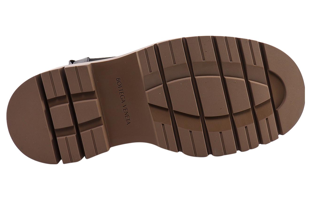 Purchase 葆蝶家 黑色黄麻厚底靴 630284-VBS50-1449