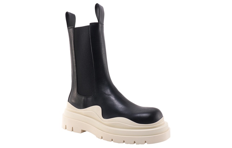 Bottega Veneta Tire Chelsea Boot 'Black Calfskin' 圖 2