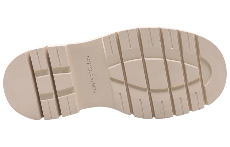 Bottega Veneta Tire Chelsea Boot 'Black Calfskin' 圖 4