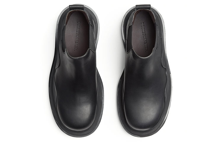 Lookbook ボッテガ・ヴェネタ タイヤクロップドブーツ 'ブラック' 630281VBS501029 630281VBS501029