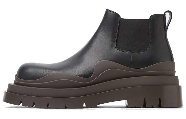 Buy ボッテガヴェネタ タイヤブーツ (ブラックキャンピング) 630281-VBS50-1291