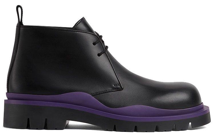 Order ボッテガ・ヴェネタ タイヤ デザートブーツ "ブラックプラム" 667074VBS501395